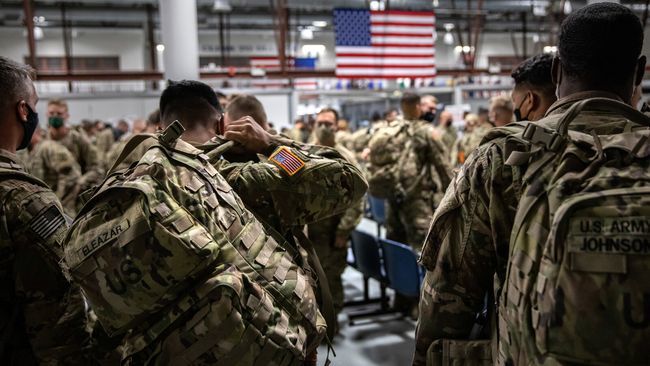 增援那裡的友軍,預計還有另一個海軍陸戰隊營和陸軍營已做好準備