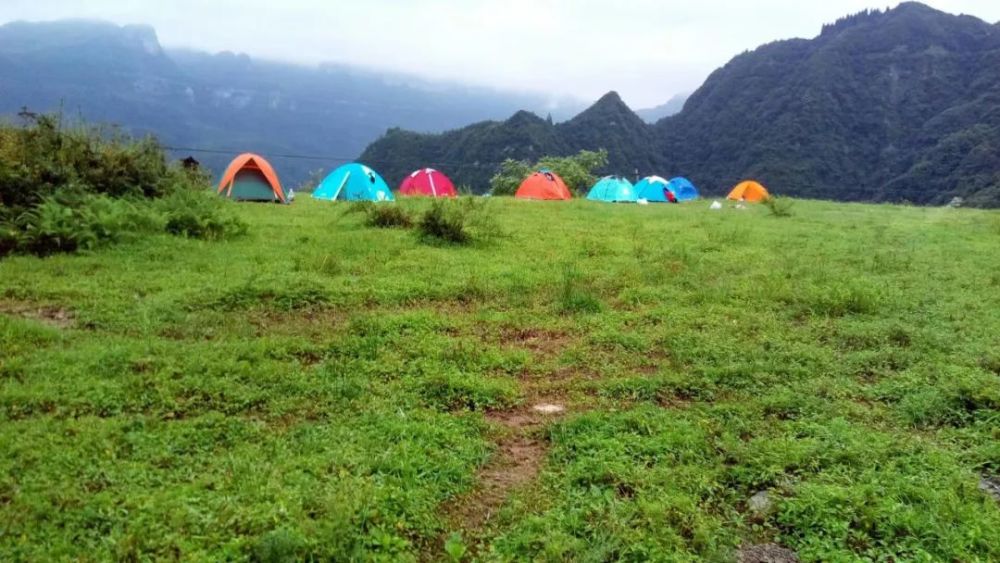 所在位置:南川区头渡镇前星村自驾搜索:导航搜索"前星村天生桥大峡谷"