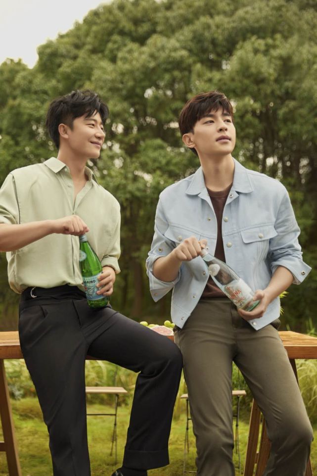 邓伦黄轩高质量氛围组合,合体大片,简直帅呆了!