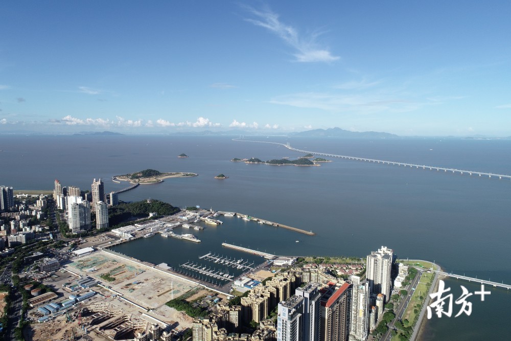 九洲港20世纪80年代已建设开通使用,是珠海中心城区港口门户枢纽地区