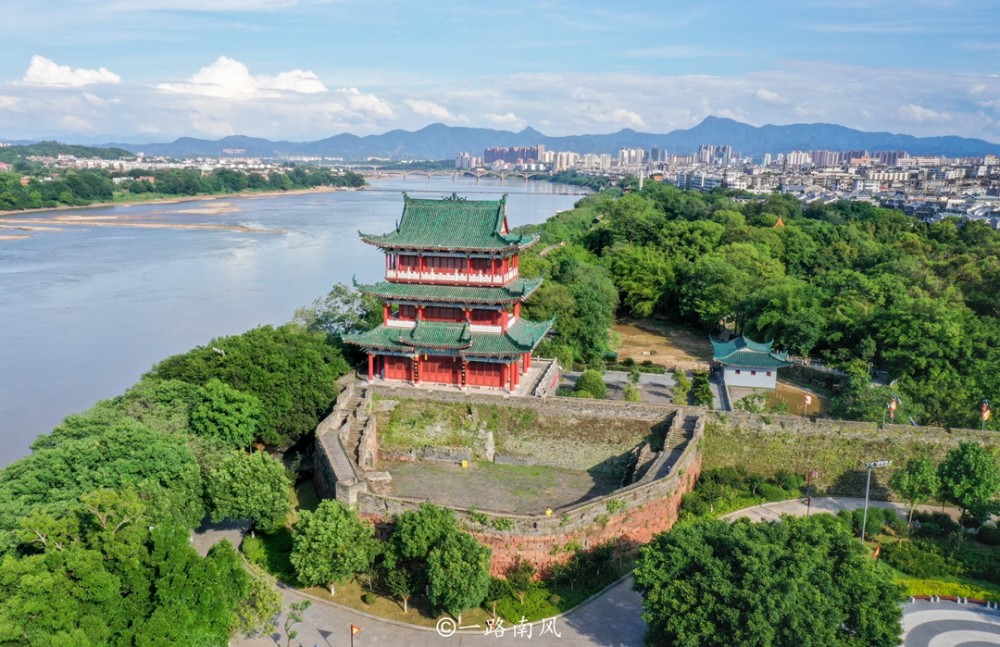 江西冷门景点登楼可欣赏赣州八景历史可以追溯到九百多年前