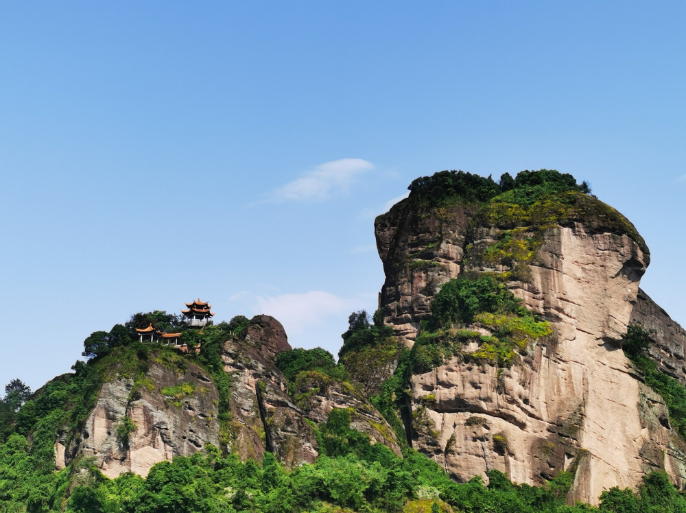 国内门票超贵的六大名山,去过的人基本不想再去,有您去过的吗?