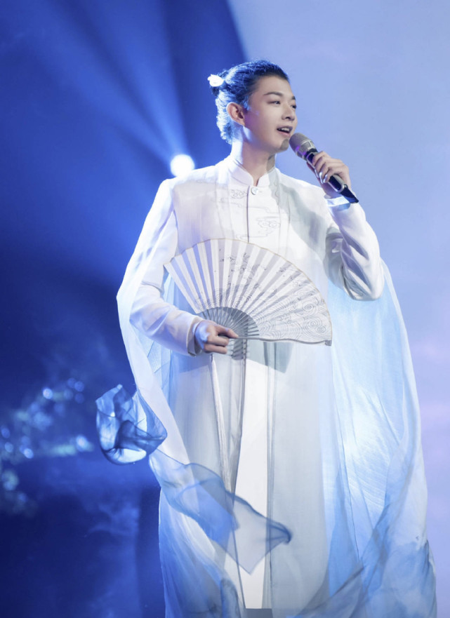 霍尊,你把我气笑了