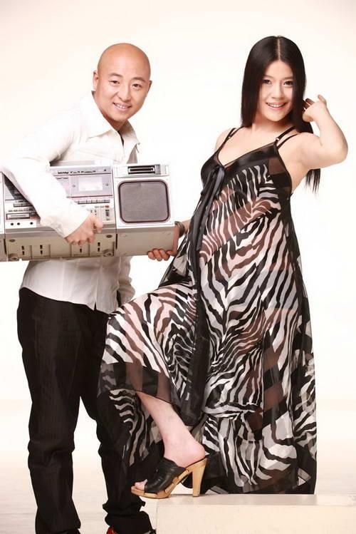 《扫黑风暴》主演周晓鸥:酗酒不羁的摇滚浪子被妻子"降服"了