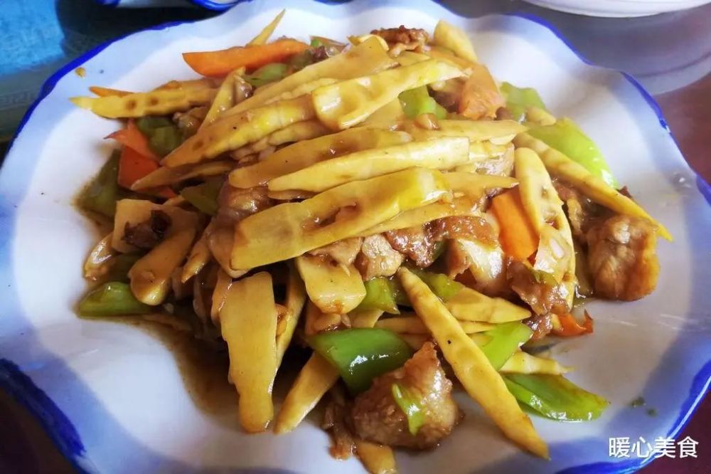 一道家常炒菜小炒山笋,营养健康,助力你的漫漫减肥路!