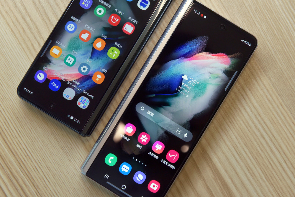 多项技术创新 开启折叠屏手机新体验 三星galaxy z fold3上手