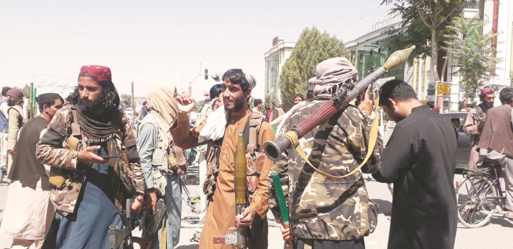 塔利班进入首都喀布尔 阿富汗权力或和平移交