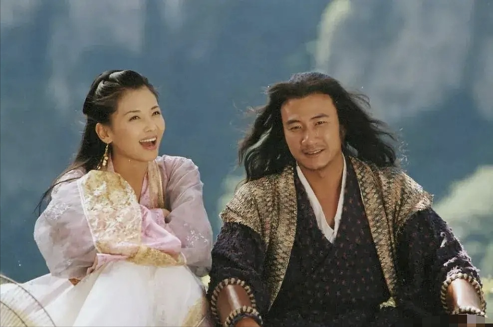 張哲瀚被《山河令》除名，趙薇也備受影響，龔俊粉游戲絲吐槽：太晦氣廣東珠三角樞紐機場最新消息