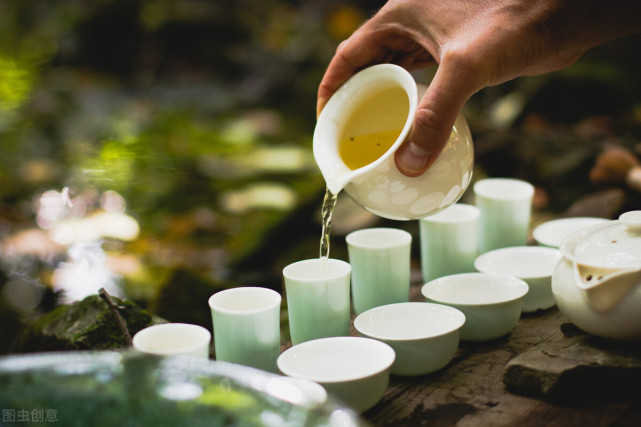 行政单位的倒茶礼仪