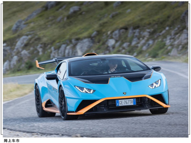 兰博基尼小牛刷新圈速记录搭空气动力学套件3秒内破百