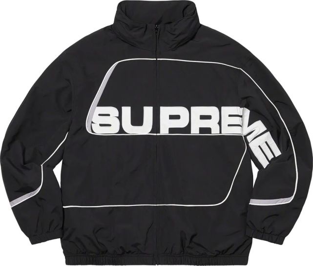 偷地铁？吴亦凡'制作人登上Supreme