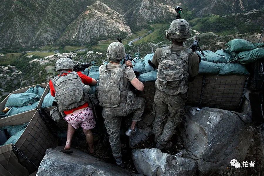 美国女兵在阿富汗图片