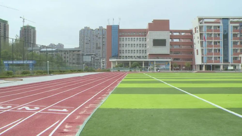 南部县幸福小学扩建工程建设项目已验收
