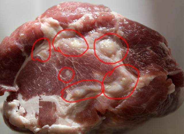 恶心,大润发售卖发臭隔夜肉,变质肉究竟如何鉴别?