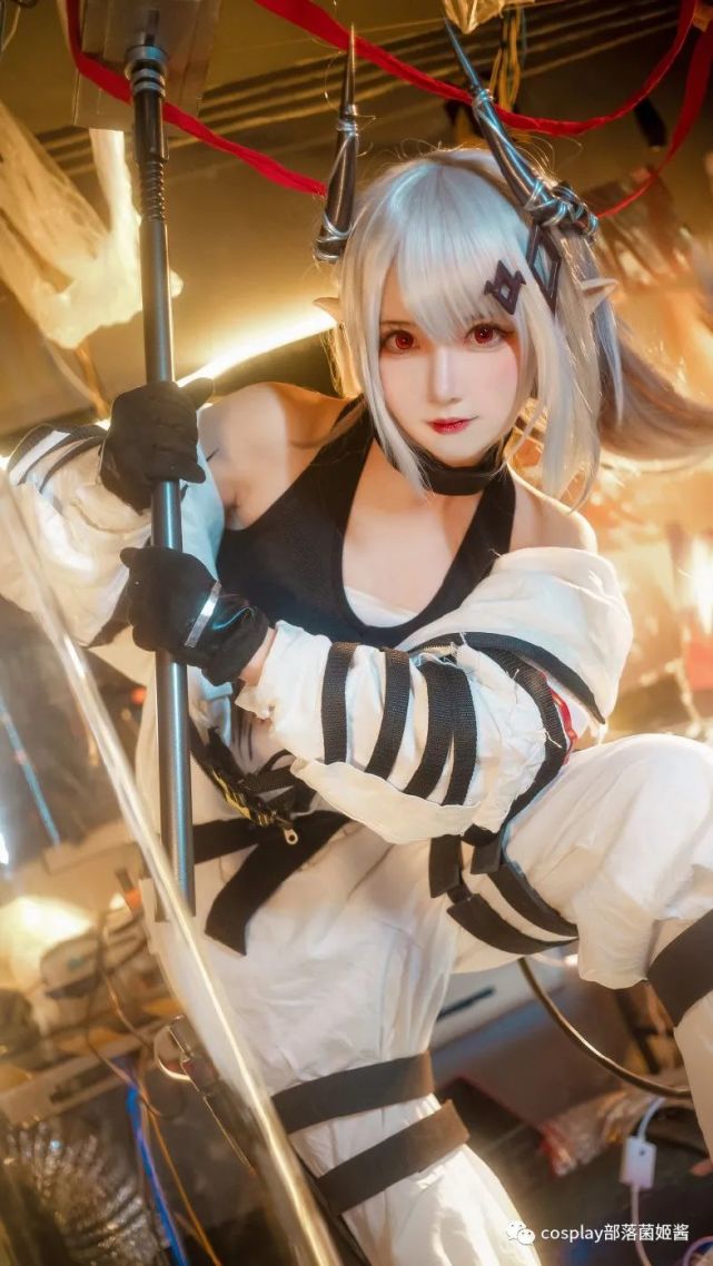 cos:明日方舟cos正片67泥岩精二@阳炎型