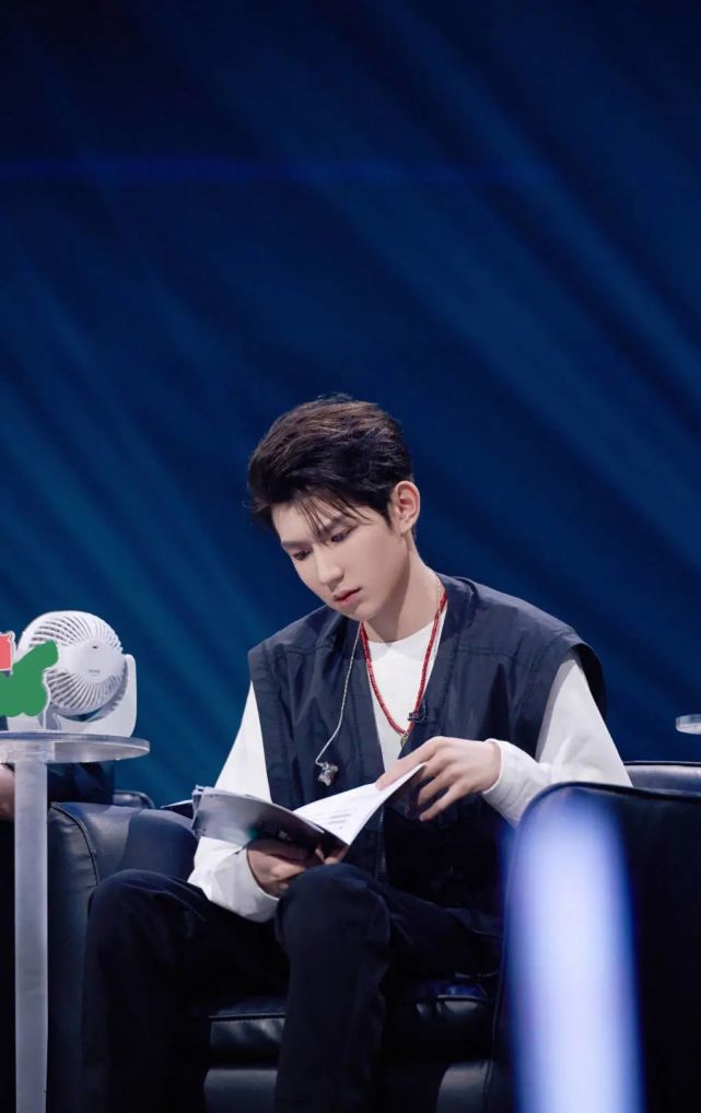 王源s艺人综艺收视率小福星综艺收视保障