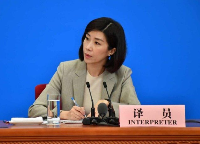 外交部女神张璐升职因一句硬核翻译走红成功的背后是艰辛