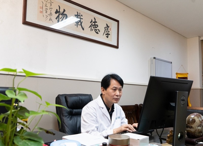 王文林医生:"触网"推广,成为胸壁外科领域第一人_腾讯新闻