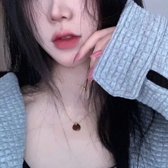 头像|女生部位头像 红唇唇部头像女