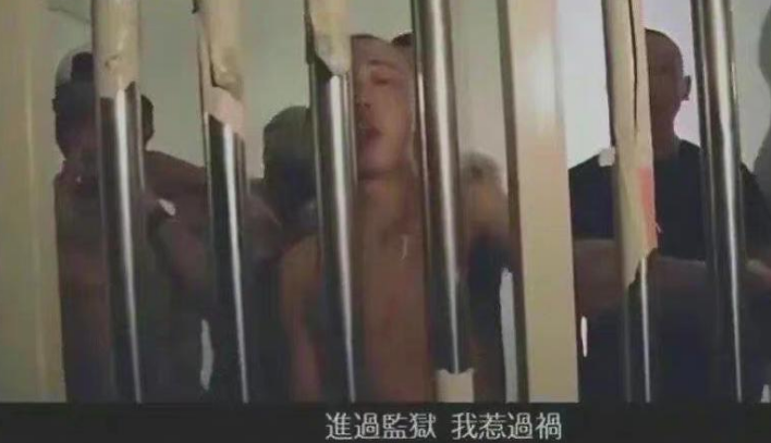 看不起坐经济舱的rapper，不尊重前辈，GAI是不是太飘了？