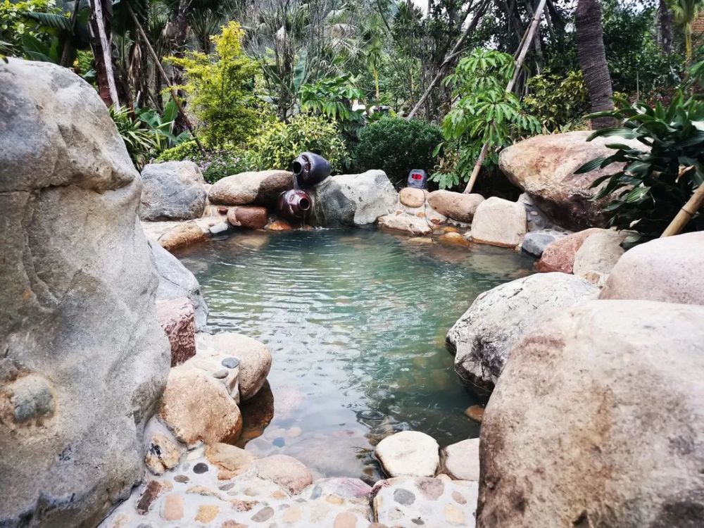 鹭凯生态庄园云鹭温泉地址:漳州台商投资区角美镇苍坂是一个以生态