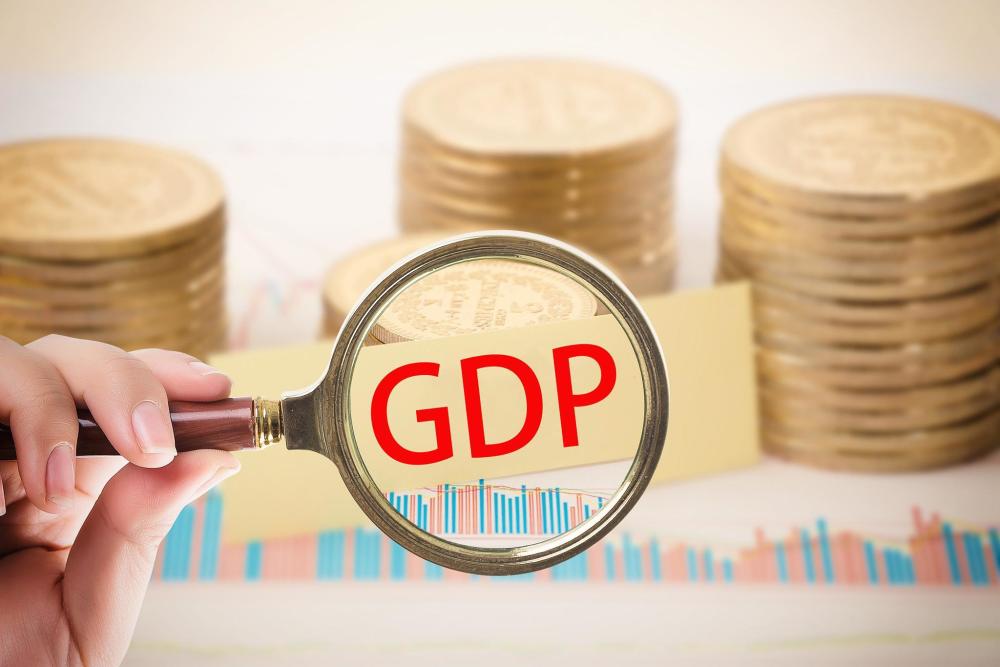 美国2020一季度gdp_GDP总量在第一季度比中国高出1.52万亿美元2021年全年会高出多少