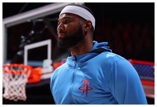 火箭队 自信坑了自己！四届全明星被30队集体抛弃 才31岁就要告别NBA？