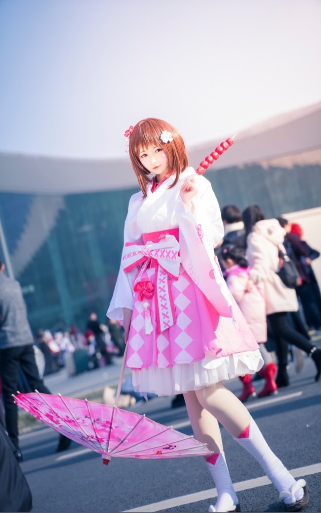 cos观赏:丽日御茶子