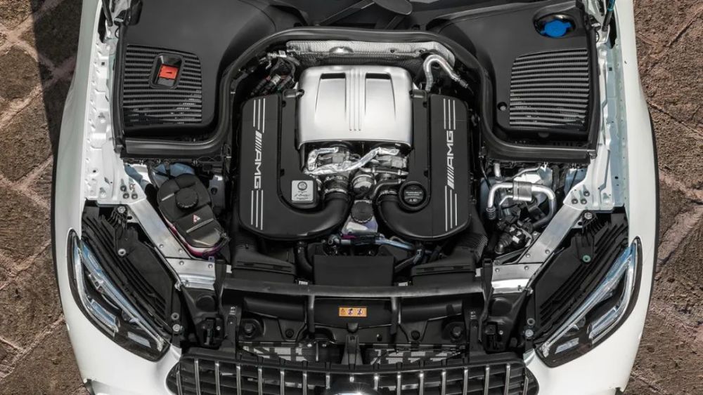 v8发动机最后的绝唱?梅赛德斯-奔驰因环保问题伤了一大波车迷的心!