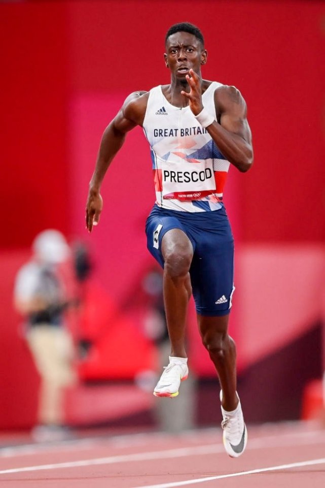 26秒,造成普雷斯科德实力下滑的原因是伤病,自2019年