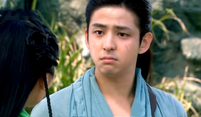 勉强能够与白澍对标的演技,也只有韩国人金起范水土不服的泡菜味段誉