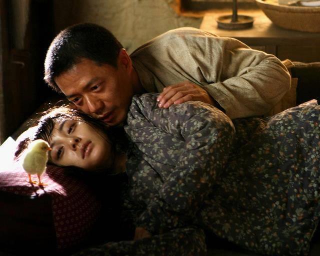 同样饰演《白鹿原"田小娥:张雨绮和李沁一比,差距就出来了