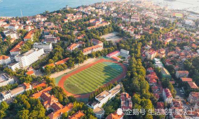 中國海洋大學包括魚山校區,浮山校區,嶗山校區.