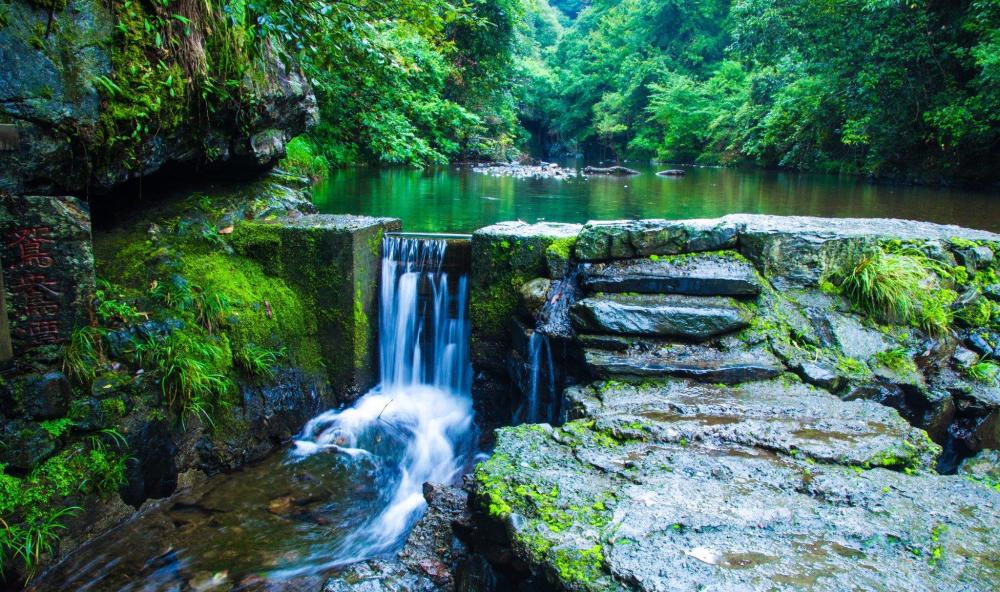 安徽最低调的名山被誉为皖南小九寨华东最后一片原始森林