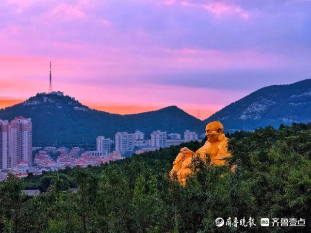 登高濟南千佛山,今早的日出美翻了