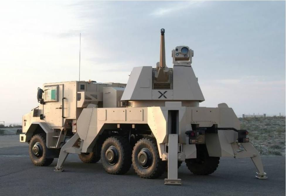 解放军埋头弹高速发射,瞬间燃起"炮口风暴"