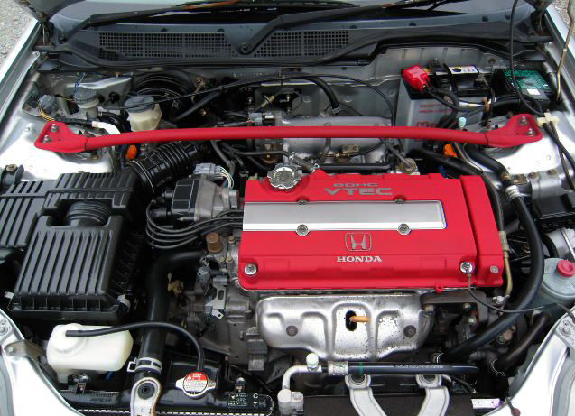 车身刚性,刹车,底盘和发动机等方面进行强化,其中,思域type r能成为