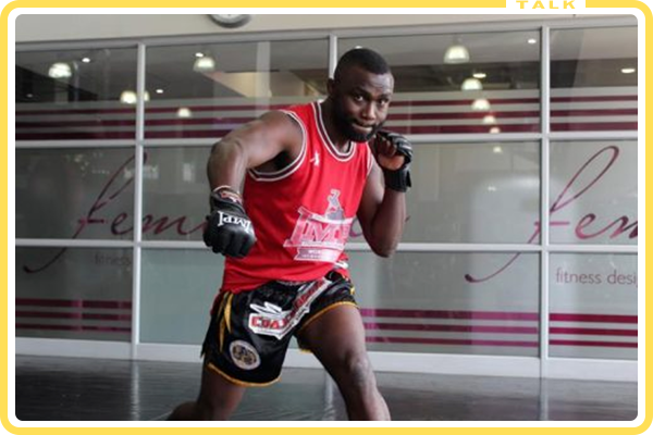 11年前那个执意嫁给黑人拳王的香港女孩后来怎么样了