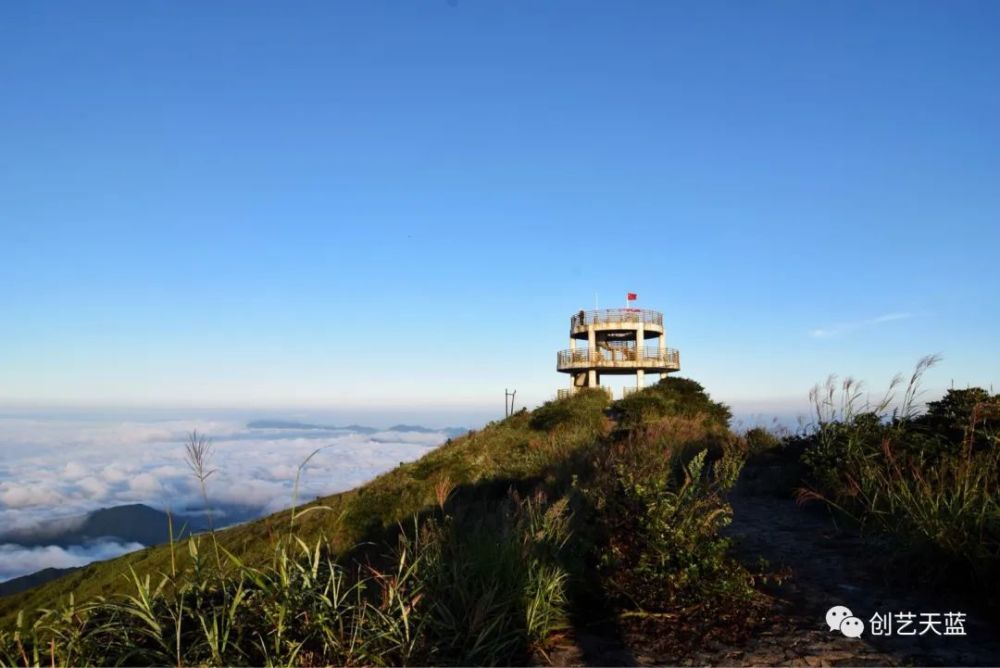 挑战粤东第一峰铜鼓峰