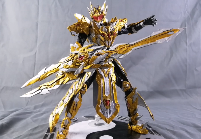 铠甲勇士大神打造折纸版帝皇侠爆肝三月成品压迫感十足令人热血沸腾