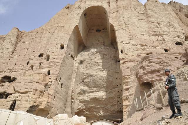 佛教拉近中国与阿富汗,巴米扬大佛遗址现场有感