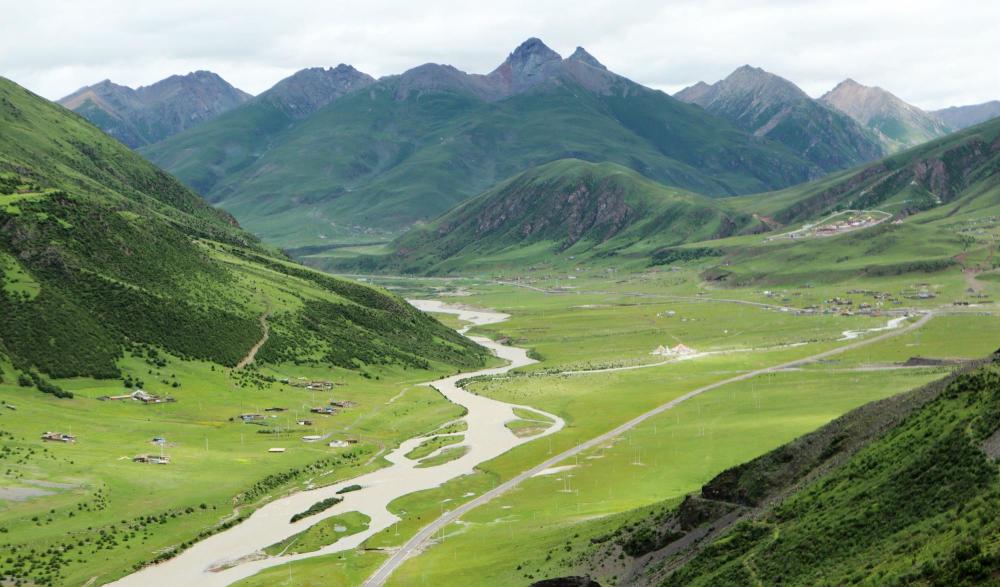 唐蕃古道:风景如画,海拔还低,它才是最好的出藏线路