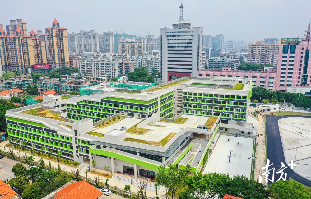 图为清城区新城小学.