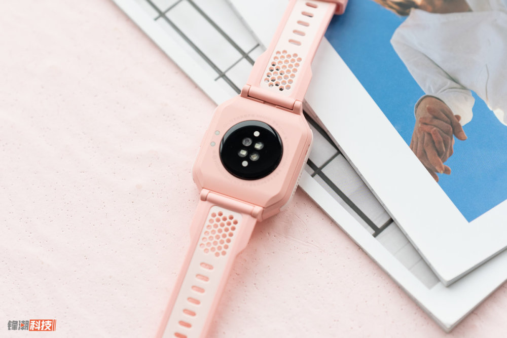 amazfit 快乐鸭儿童手表:健康成长的好伙伴