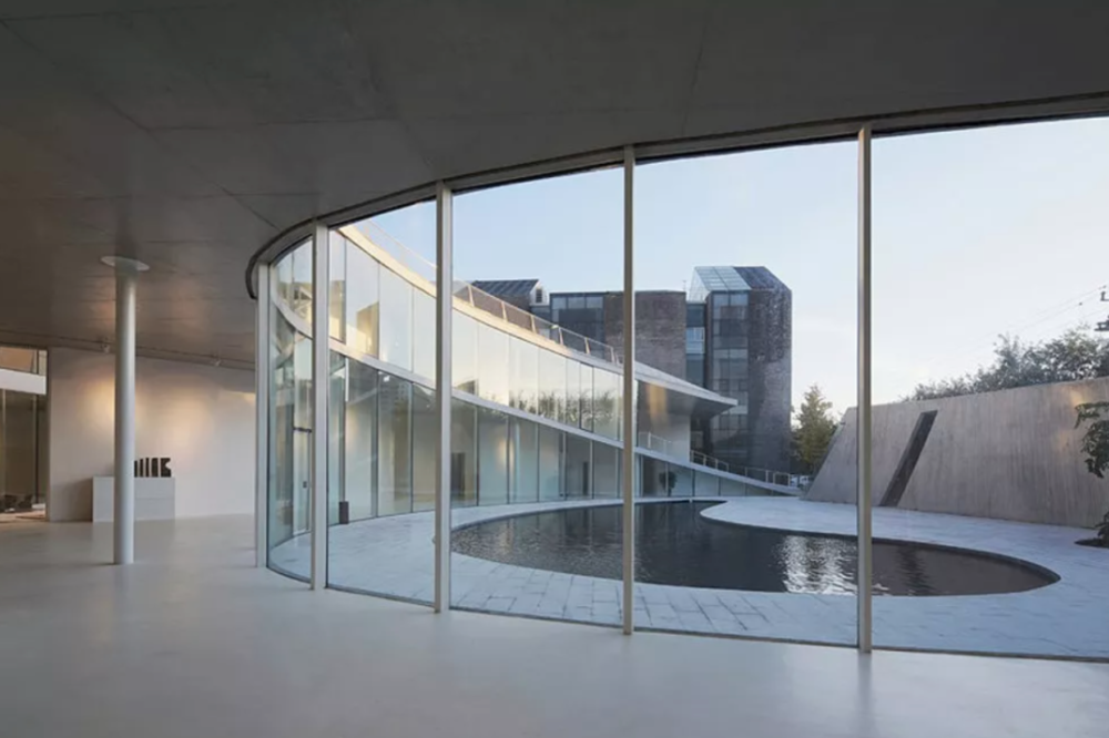 美术馆每年展演频率虽不高,但质量较有保障,其中不乏一些知名的现代