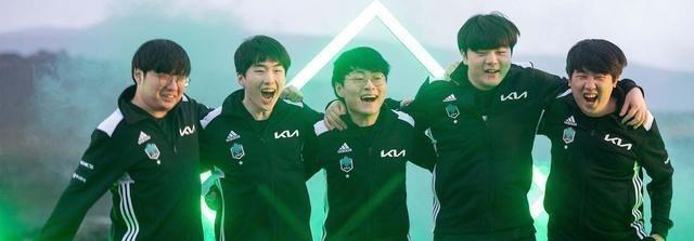 全球战队排行榜_全球最强战队排名出炉,EDG占据第一,GENG第二,DK第五力压RNG