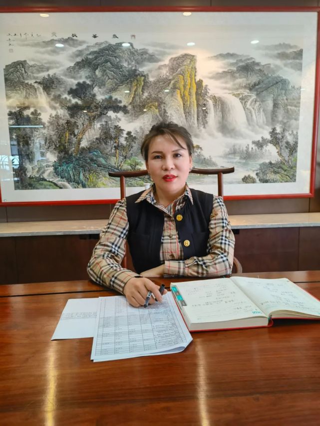 使命讲述身边碑林人大代表的故事33杨小凤做事就是在做人