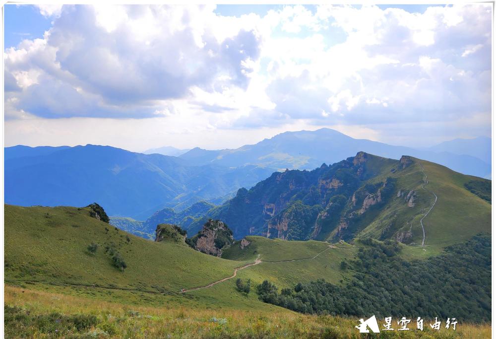 徒步就去穿越京郊門頭溝北靈山這裡有北京最美的高山草甸