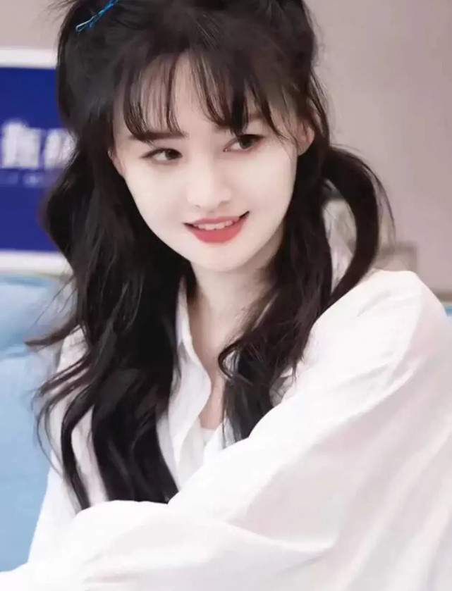 郑爽真是可惜了,长这么漂亮.