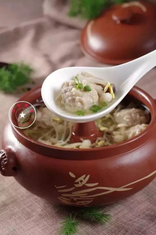 云南名菜特色汽锅五款做法